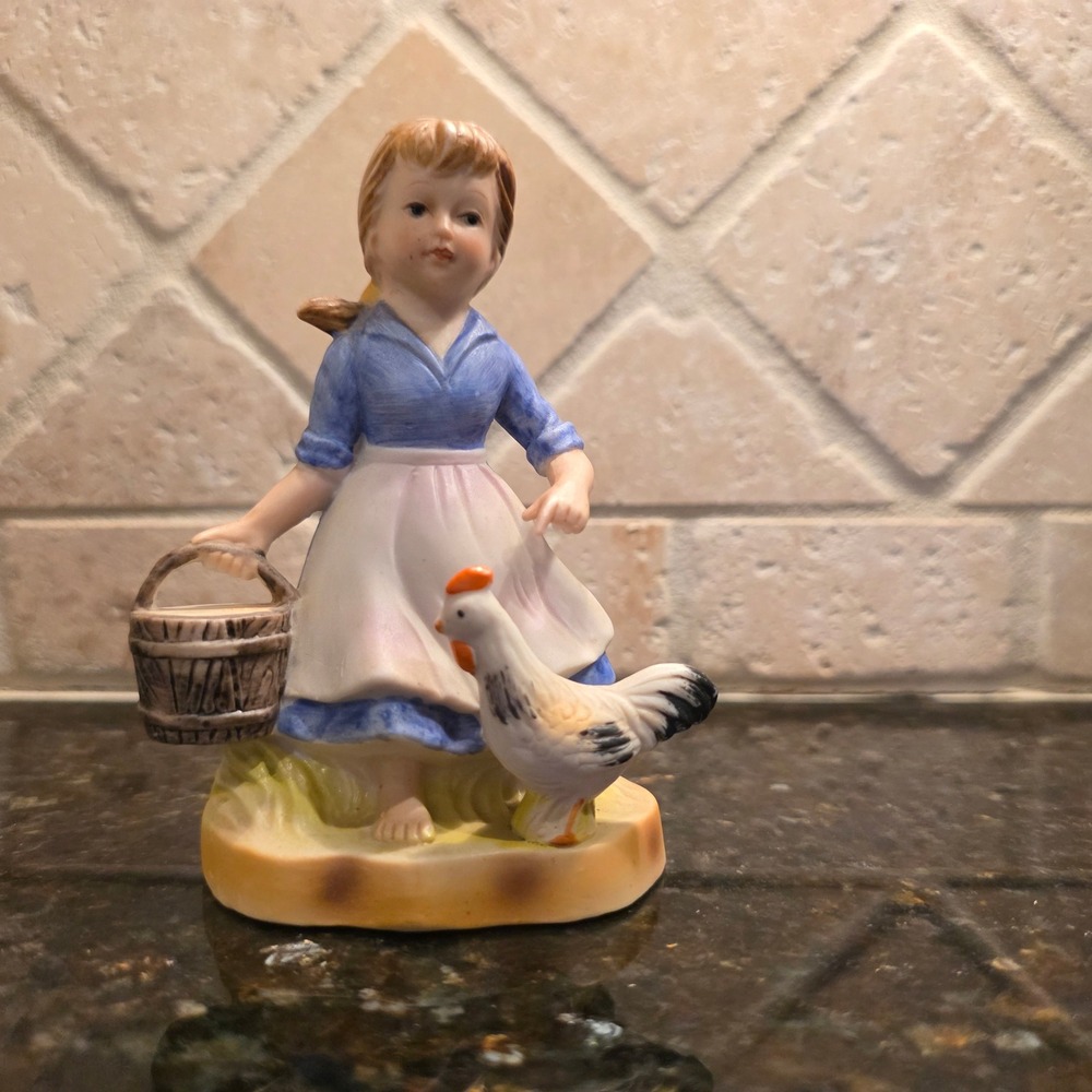 Vintage Porcelain Blond Girl Figurine Rooster Bucket Farmhouse‎ Decor 5 Inch